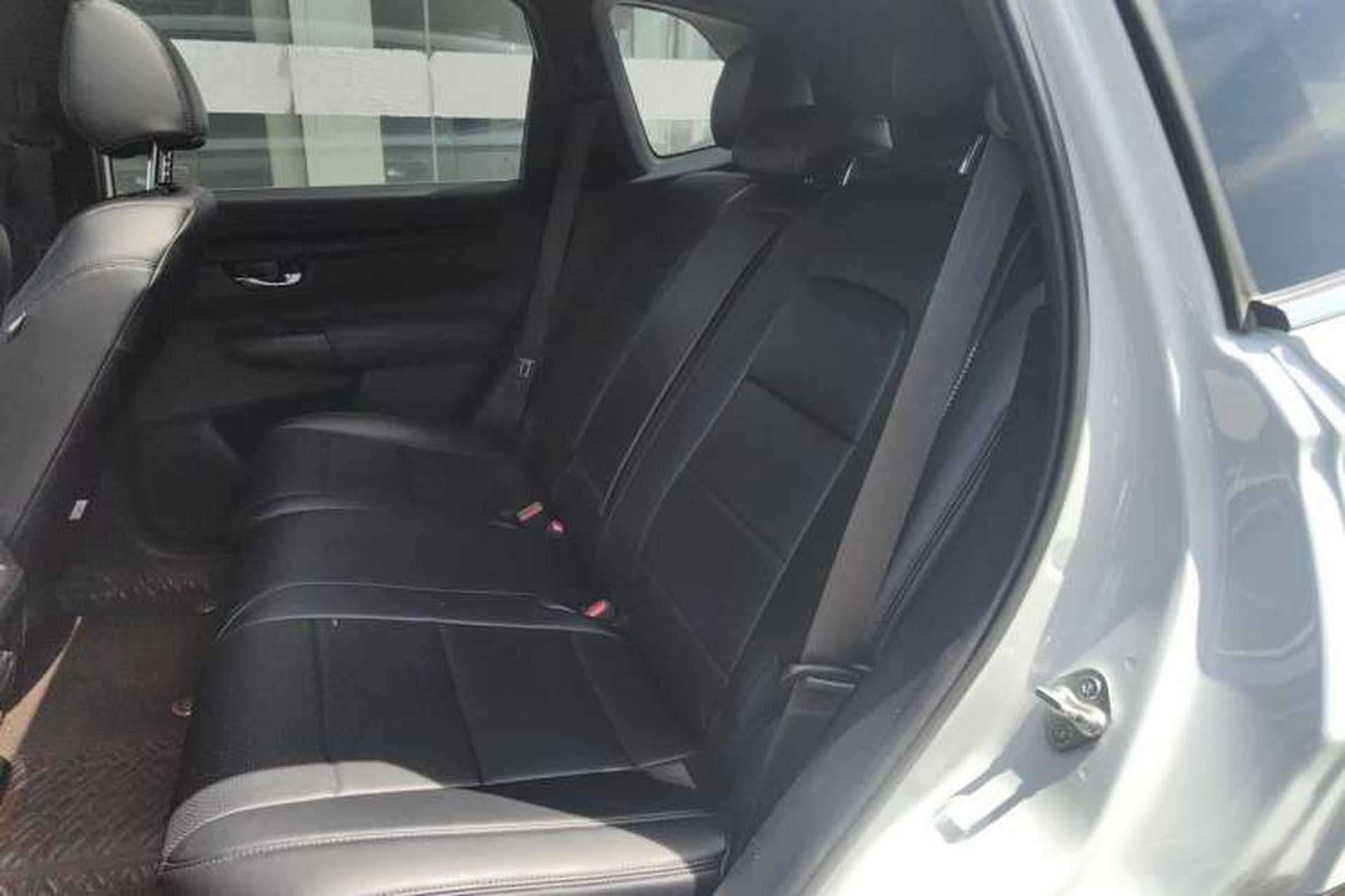 Used Honda CR-V 2023 2.0L eHEV Two-Wheel Drive Smart Edition Left Rear Seat