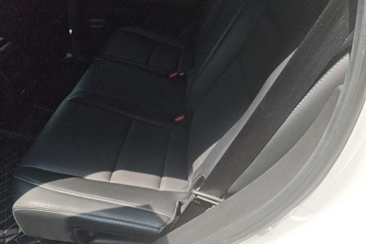 Used Honda CR-V 2023 240TURBO Two-Wheel Drive Active Version 5 Seats Left Rear Seat