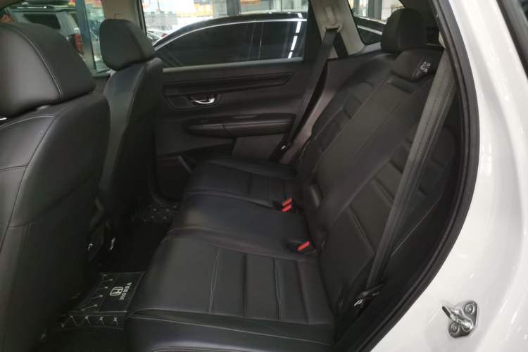 Used Honda CR-V 2023 240TURBO Two-Wheel Drive FENGSHANG Edition 5 Seats Left Rear Seat