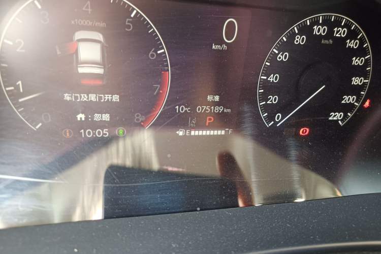 Used Honda CR-V 2023 240TURBO Two-Wheel Drive FENGSHANG Edition 7 Seats Odometer Close Up