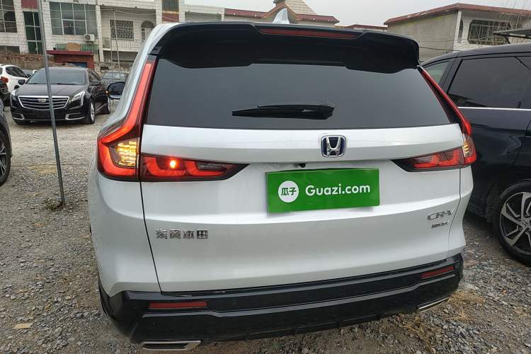 Used Honda CR-V 2023 2.0L eHEV Two-Wheel Drive Smart Edition Rear