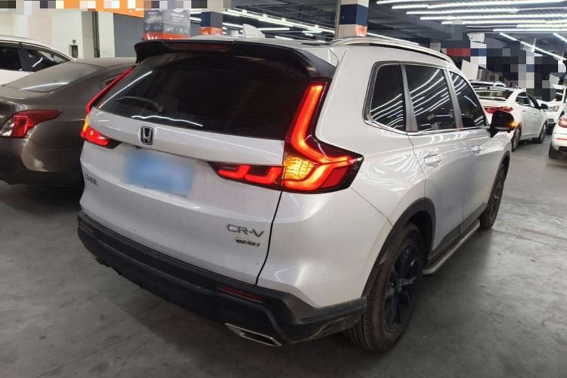 Used Honda CR-V 2023 2.0L eHEV Two-Wheel Drive Smart Edition Rear Right 45 Deg