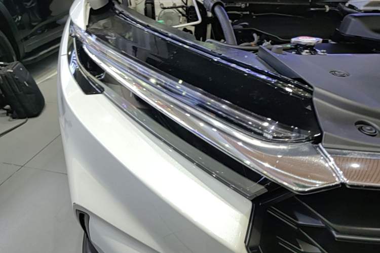 Used Honda CR-V 2023 240TURBO Two-Wheel Drive FENGSHANG Edition 5 Seats Right Front Headlight