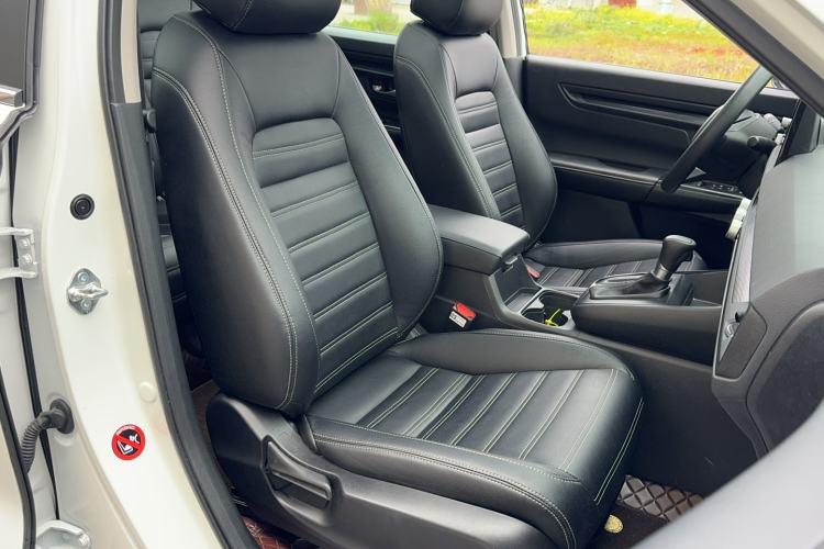 Used Honda CR-V 2023 240TURBO Two-Wheel Drive Active Version 5 Seats Right Front Seat