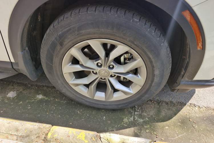 Used Honda CR-V 2023 240TURBO Two-Wheel Drive Smart Edition 5 Seats Right Front Wheel Hub
