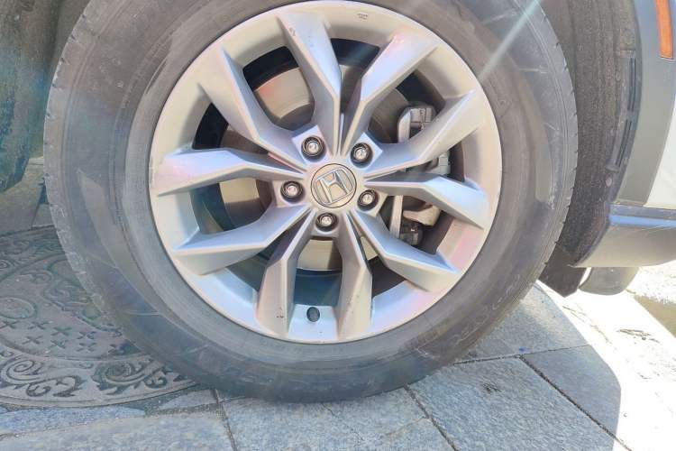 Used Honda CR-V 2023 240TURBO Two-Wheel Drive Active Version 5 Seats Right Front Wheel Hub