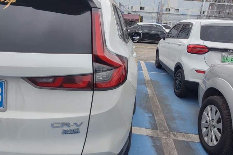Used Honda CR-V 2023 240TURBO Two-Wheel Drive FENGSHANG Edition 5 Seats Right Rear Taillight