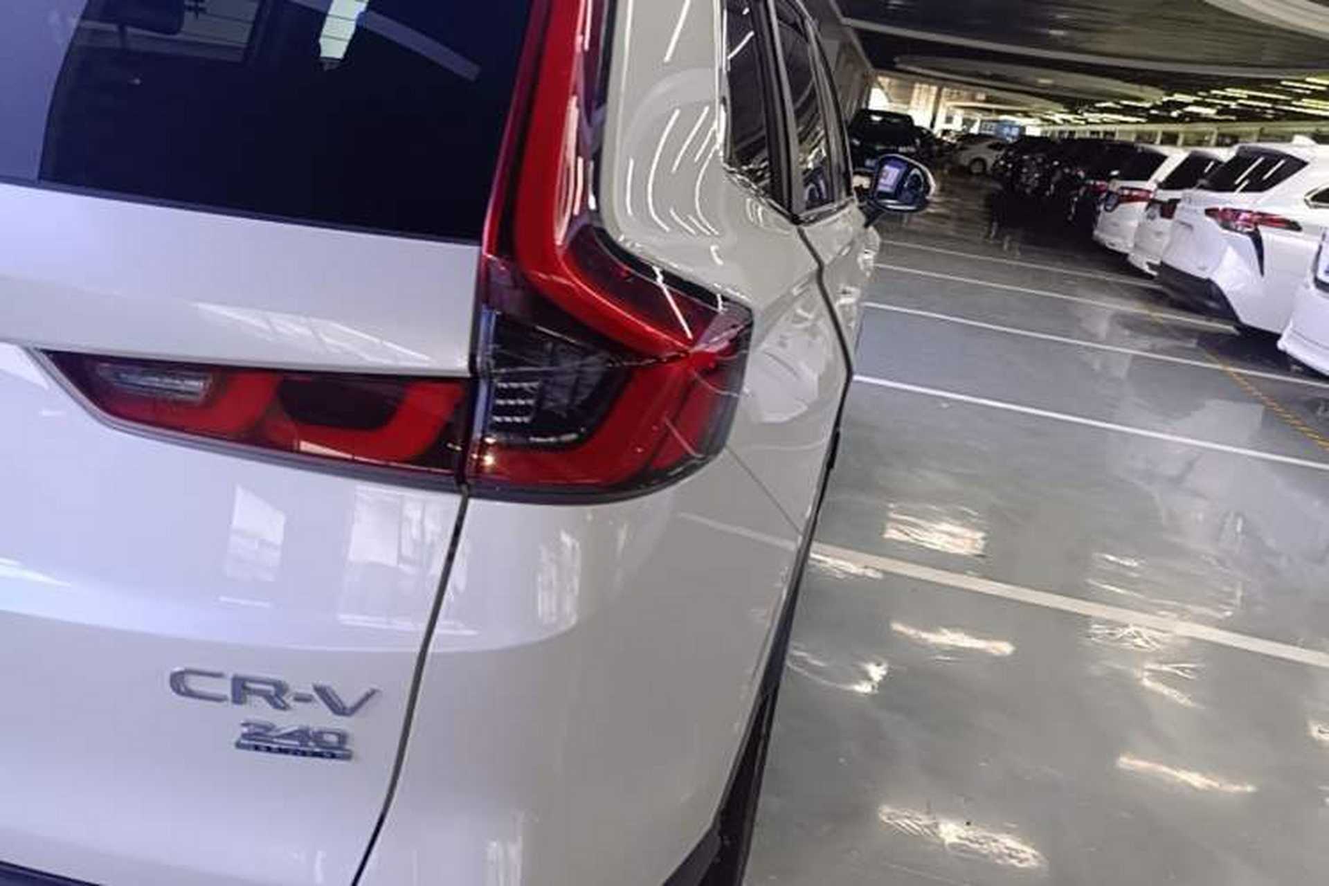 Used Honda CR-V 2023 240TURBO Two-Wheel Drive FENGSHANG Edition 5 Seats Right Rear Taillight
