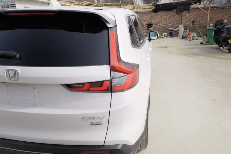 Used Honda CR-V 2023 240TURBO Two-Wheel Drive FENGSHANG Edition 7 Seats Right Rear Taillight