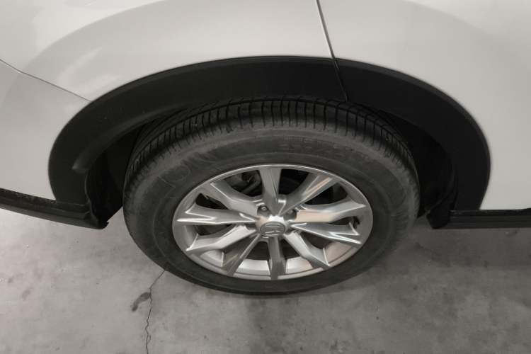 Used Honda CR-V 2023 240TURBO Two-Wheel Drive Deluxe Edition 7 Seats Right Rear Wheel Hub