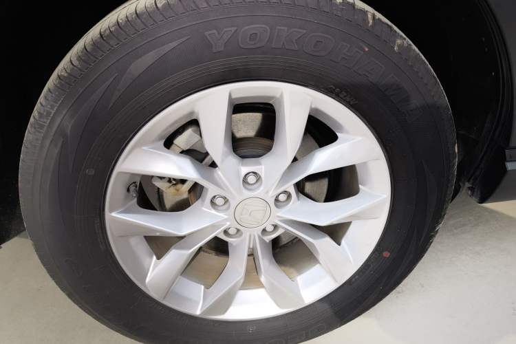 Used Honda CR-V 2023 240TURBO Two-Wheel Drive FENGSHANG Edition 7 Seats Right Rear Wheel Hub