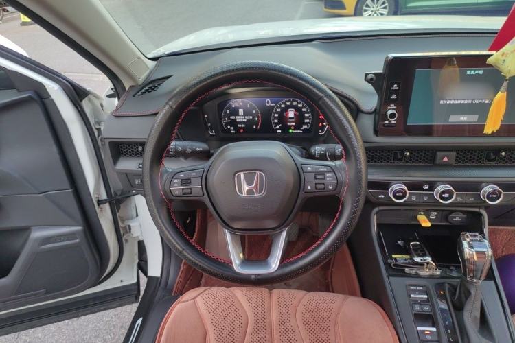 Used Honda CR-V 2023 240TURBO Two-Wheel Drive Smart Edition 5 Seats Steering Wheel