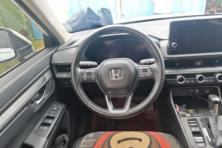 Used Honda CR-V 2023 240TURBO Two-Wheel Drive FENGSHANG Edition 5 Seats Steering Wheel