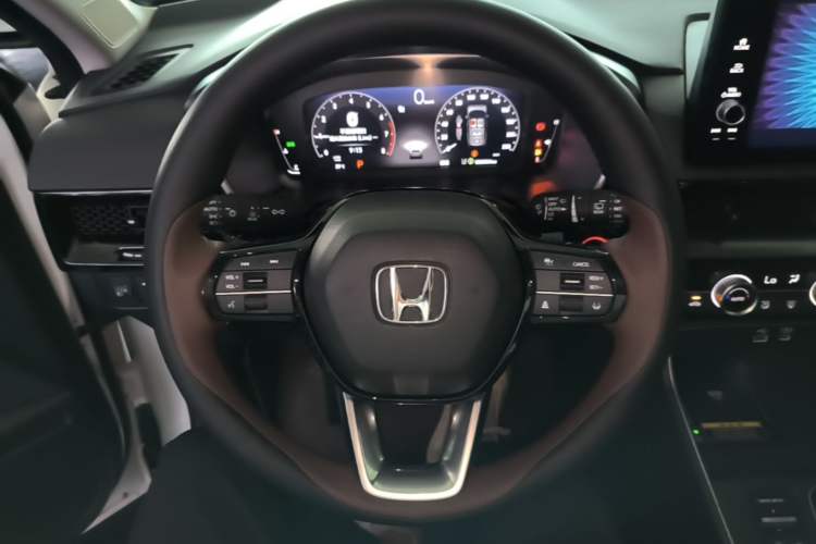 Used Honda CR-V 2023 240TURBO Two-Wheel Drive Deluxe Edition 7 Seats Steering Wheel