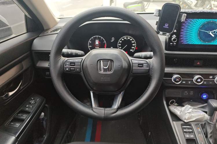 Used Honda CR-V 2023 240TURBO Two-Wheel Drive Active Version 5 Seats Steering Wheel