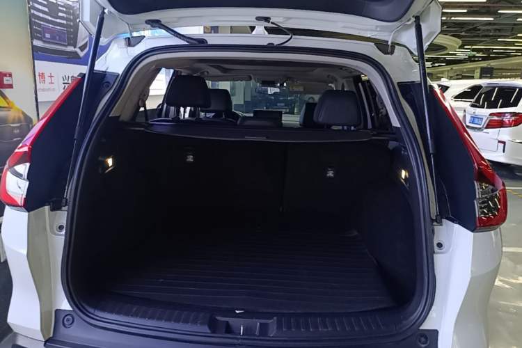 Used Honda CR-V 2023 240TURBO Two-Wheel Drive FENGSHANG Edition 5 Seats Trunk