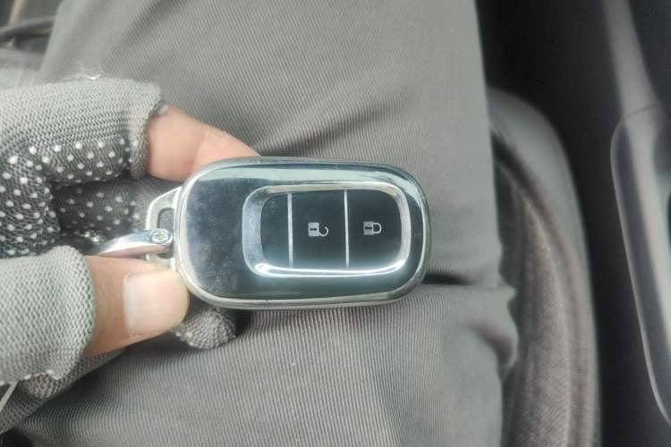 Used Honda CR-V 2023 240TURBO Two-Wheel Drive Active Version 5 Seats Vehicle Key
