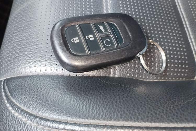 Used Honda CR-V 2023 240TURBO All-Wheel-Drive Premium Edition 5 Seats Vehicle Key
