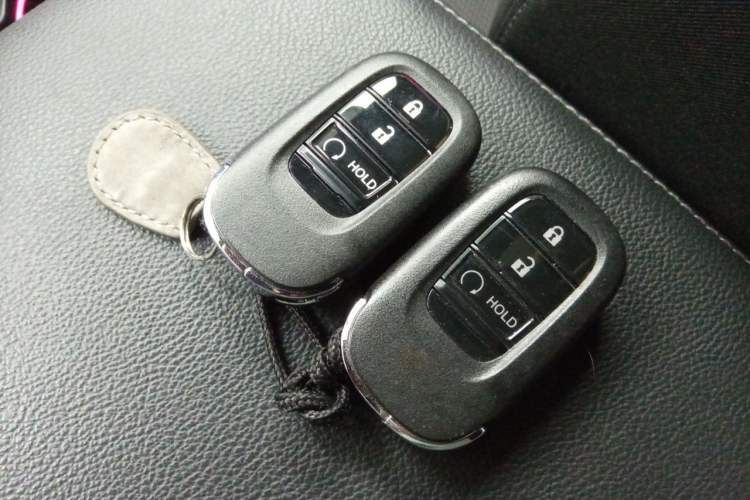 Used Honda CR-V 2023 2.0L eHEV Two-Wheel Drive Smart Edition Vehicle Key