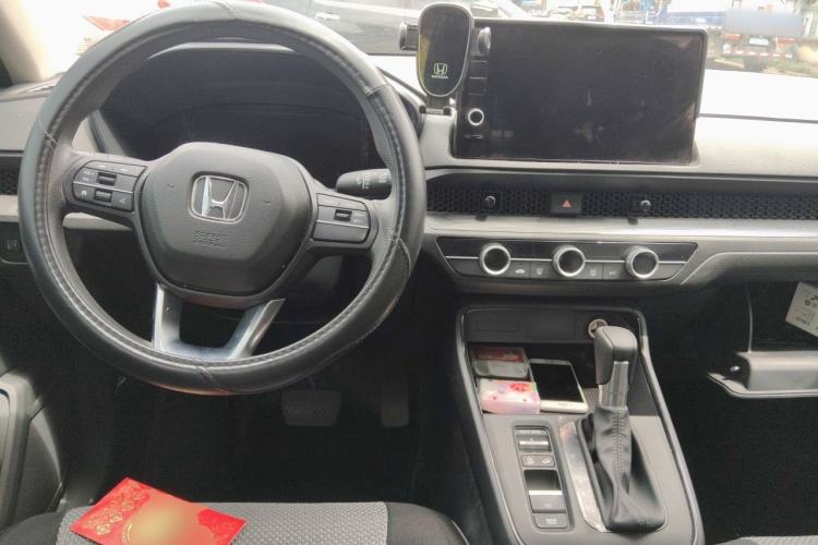 Used Honda CR-V 2024 240TURBO Two-Wheel-Drive Active Version 5 Seats Center Console