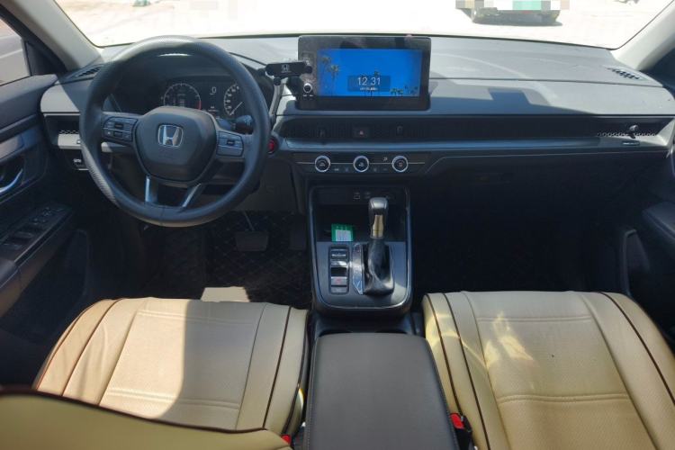 Used Honda CR-V 2024 240TURBO Two-Wheel-Drive Active Version 5 Seats Center Console