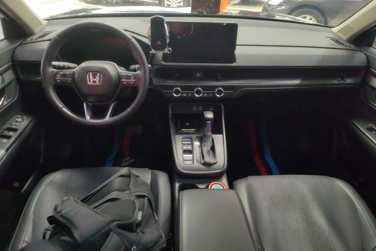 Used Honda CR-V 2024 240TURBO Two-Wheel-Drive FENGSHANG Edition 5 Seats Center Console