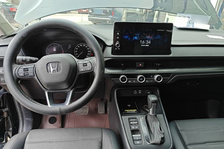 Used Honda CR-V 2024 240TURBO Two-Wheel-Drive FENGSHANG Edition 5 Seats Center Console