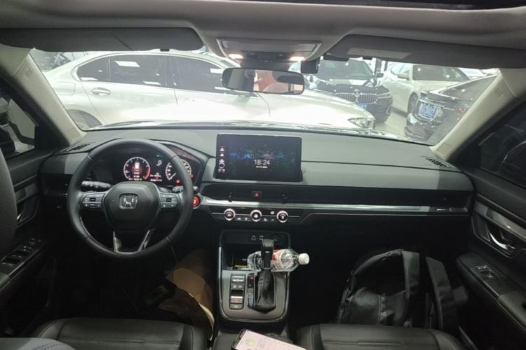 Used Honda CR-V 2024 240TURBO Two-Wheel-Drive FENGSHANG Edition 5 Seats Center Console