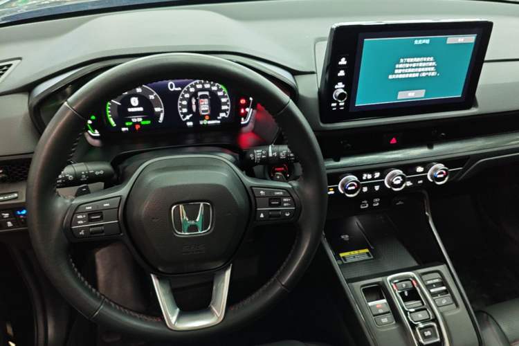Used Honda CR-V 2024 2.0L eHEV Two-Wheel Drive Smart Edition Center Console