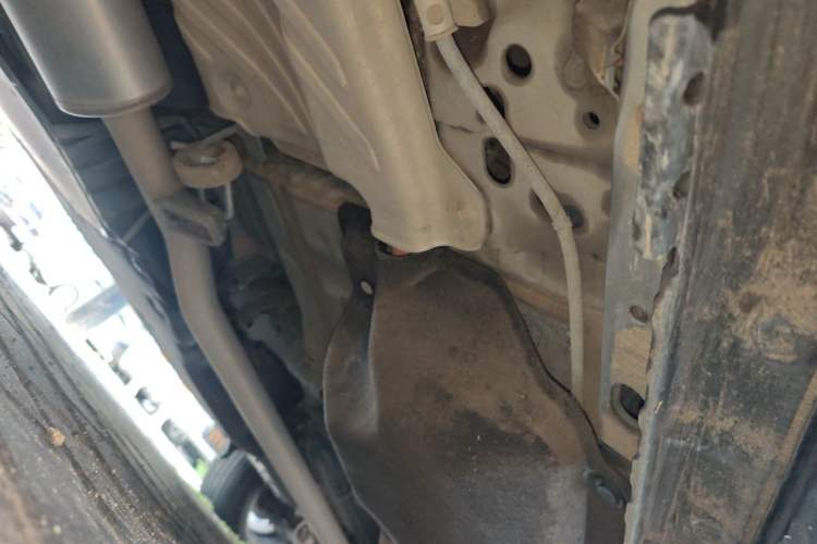 Used Honda CR-V 2024 2.0L eHEV Two-Wheel Drive Smart Edition Chassis Rear Right