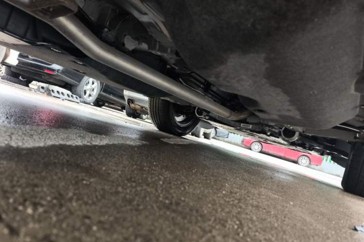 Used Honda CR-V 2024 2.0L eHEV Two-Wheel Drive Smart Edition Chassis Rear Right