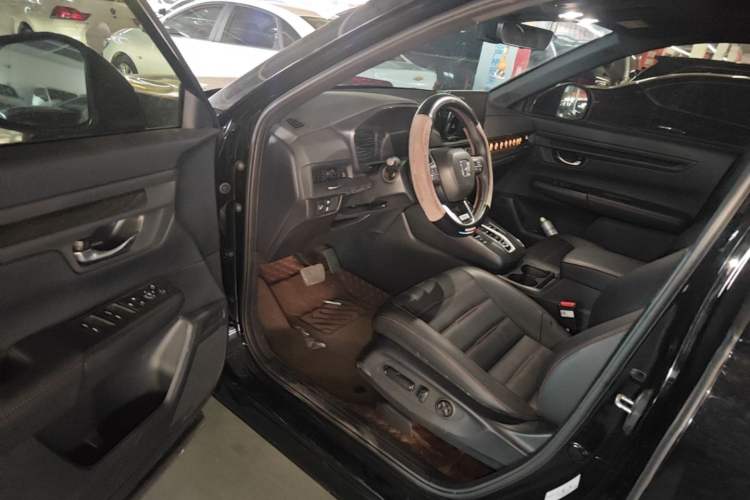 Used Honda CR-V 2024 2.0L eHEV Two-Wheel Drive Smart Edition Driver Seat