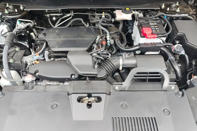 Used Honda CR-V 2024 240TURBO Two-Wheel-Drive Active Version 5 Seats Engine Bay