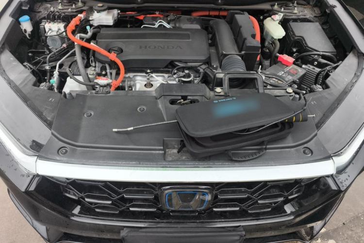 Used Honda CR-V 2024 2.0L eHEV Two-Wheel Drive Smart Edition Engine Bay