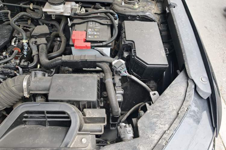 Used Honda CR-V 2024 240TURBO Two-Wheel-Drive Active Version 5 Seats Engine Bay Left