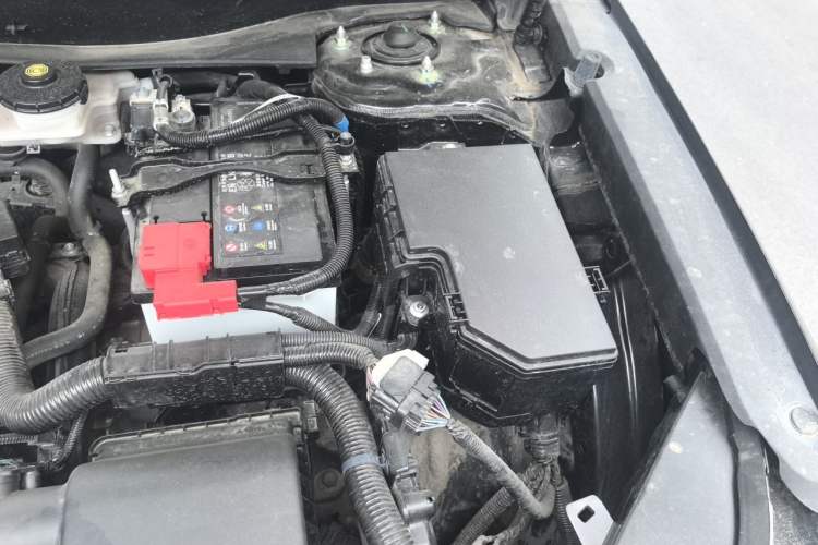 Used Honda CR-V 2024 240TURBO Two-Wheel-Drive FENGSHANG Edition 5 Seats Engine Bay Left