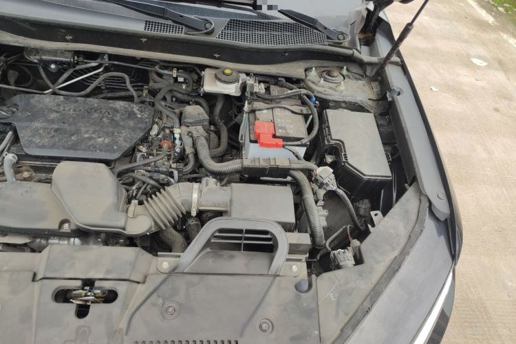 Used Honda CR-V 2024 240TURBO Two-Wheel-Drive Active Version 5 Seats Engine Bay Left