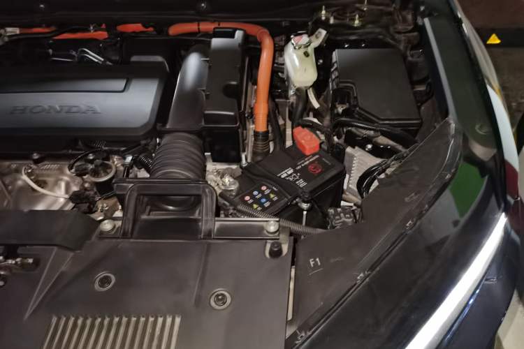 Used Honda CR-V 2024 2.0L eHEV Two-Wheel Drive Smart Edition Engine Bay Left