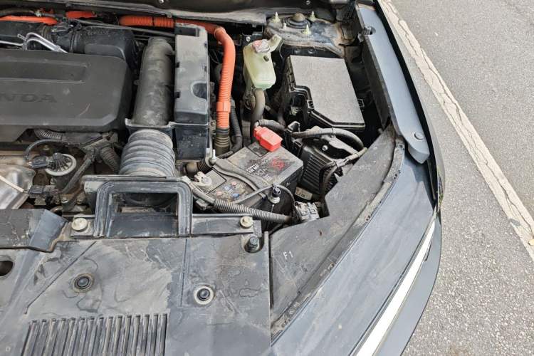 Used Honda CR-V 2024 2.0L eHEV Two-Wheel Drive Smart Edition Engine Bay Left