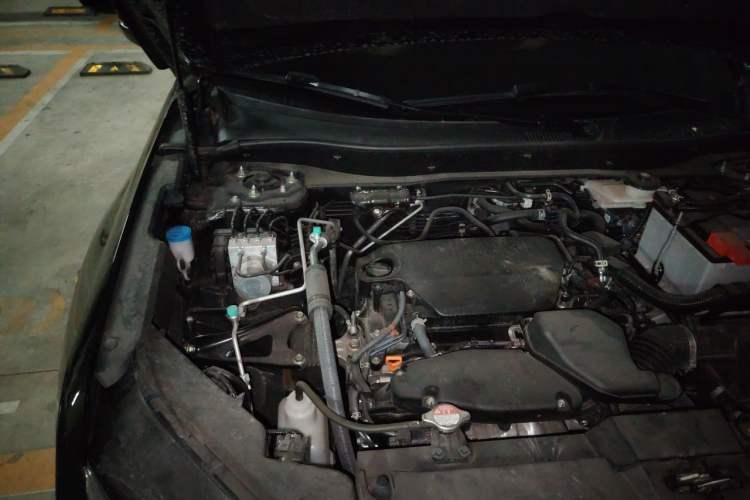 Used Honda CR-V 2024 240TURBO Two-Wheel-Drive FENGSHANG Edition 5 Seats Engine Bay Right