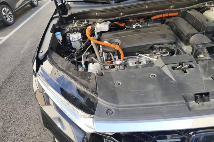 Used Honda CR-V 2024 2.0L eHEV Two-Wheel Drive Smart Edition Engine Bay Right