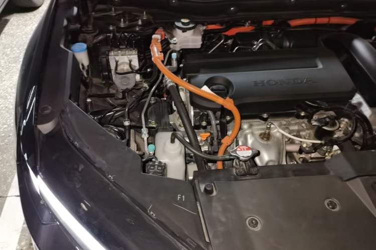 Used Honda CR-V 2024 2.0L eHEV Two-Wheel Drive Smart Edition Engine Bay Right
