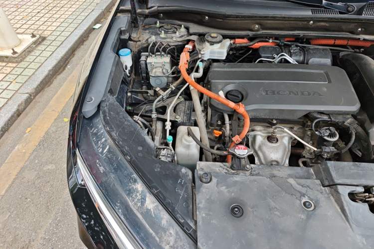 Used Honda CR-V 2024 2.0L eHEV Two-Wheel Drive Smart Edition Engine Bay Right