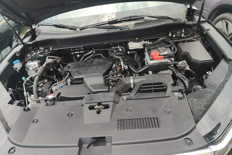 Used Honda CR-V 2024 240TURBO Two-Wheel-Drive Active Version 5 Seats Engine Bay