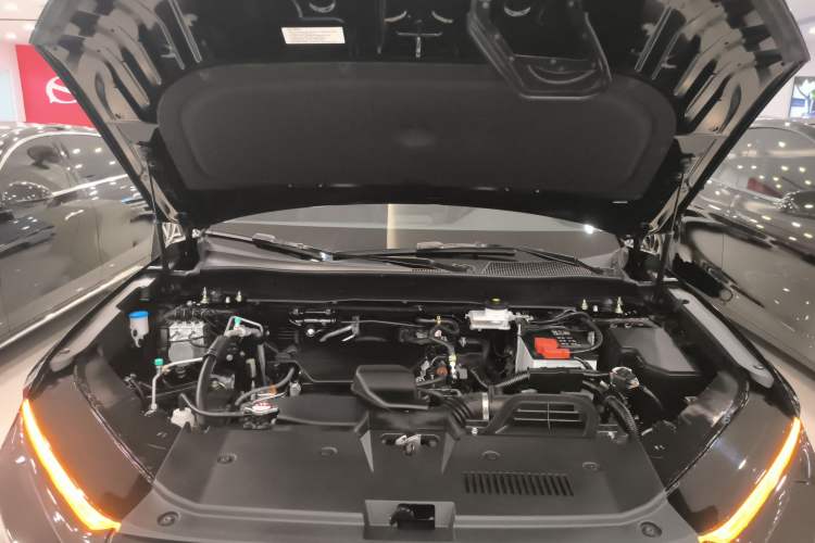 Used Honda CR-V 2024 240TURBO Two-Wheel-Drive FENGSHANG Edition 5 Seats Engine Bay