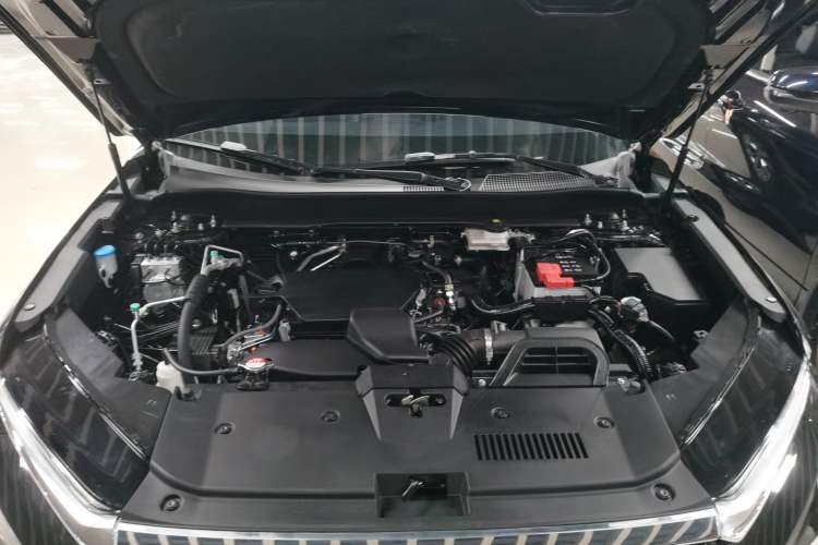 Used Honda CR-V 2024 240TURBO Two-Wheel-Drive FENGSHANG Edition 5 Seats Engine Bay