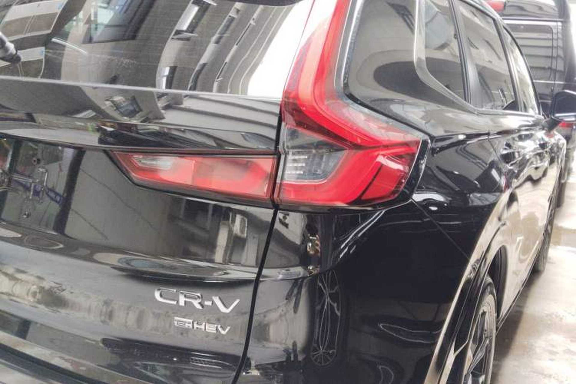 Used Honda CR-V 2024 2.0L eHEV Two-Wheel Drive Smart Edition Exterior 3