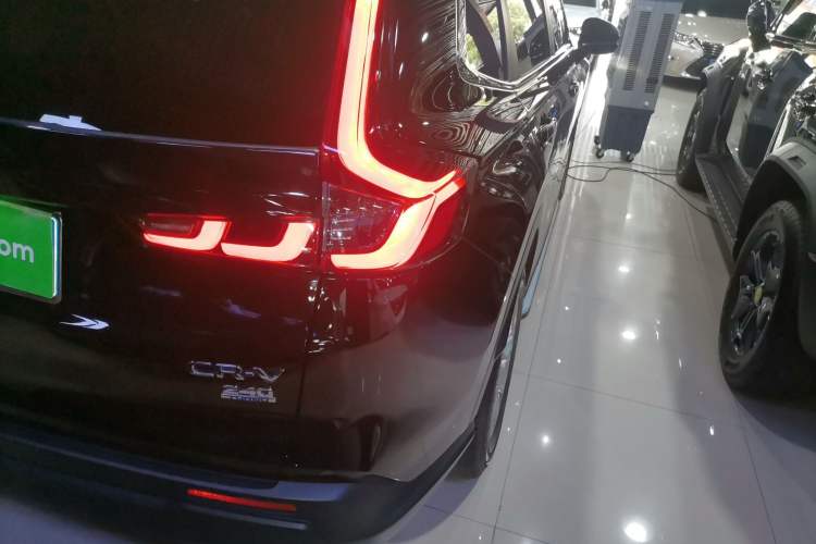 Used Honda CR-V 2024 240TURBO Two-Wheel-Drive FENGSHANG Edition 5 Seats Exterior 3