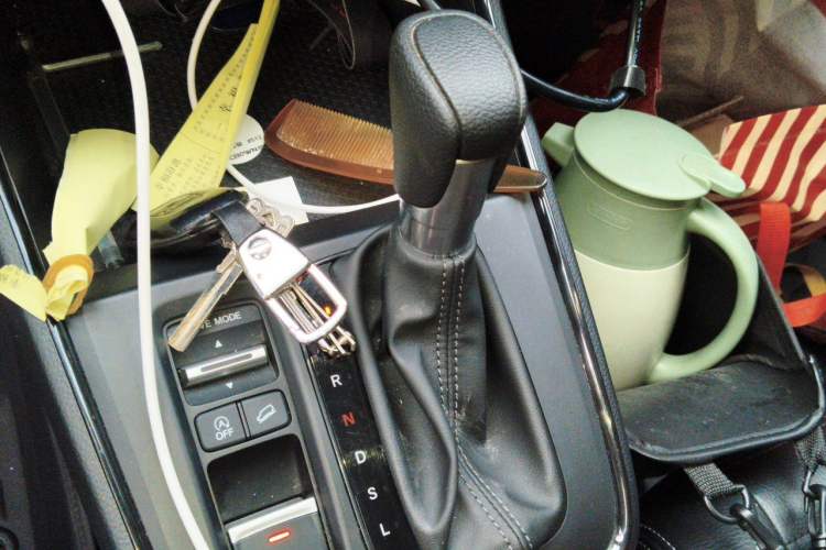 Used Honda CR-V 2024 240TURBO Two-Wheel-Drive Active Version 5 Seats Gear Lever