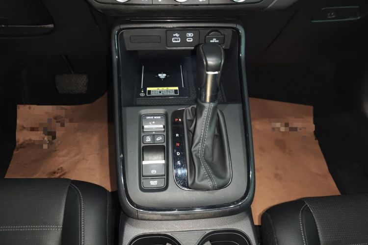 Used Honda CR-V 2024 240TURBO Two-Wheel-Drive FENGSHANG Edition 5 Seats Gear Lever